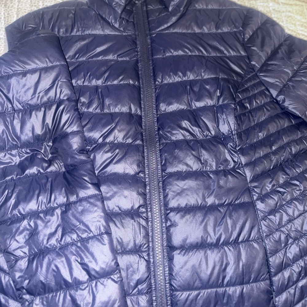 Women's Navy Puffer Jacket
